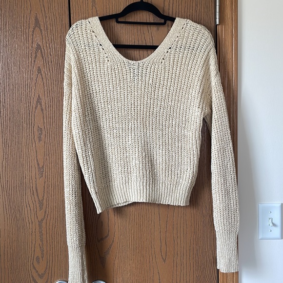 Cropped sweater - Picture 2 of 4